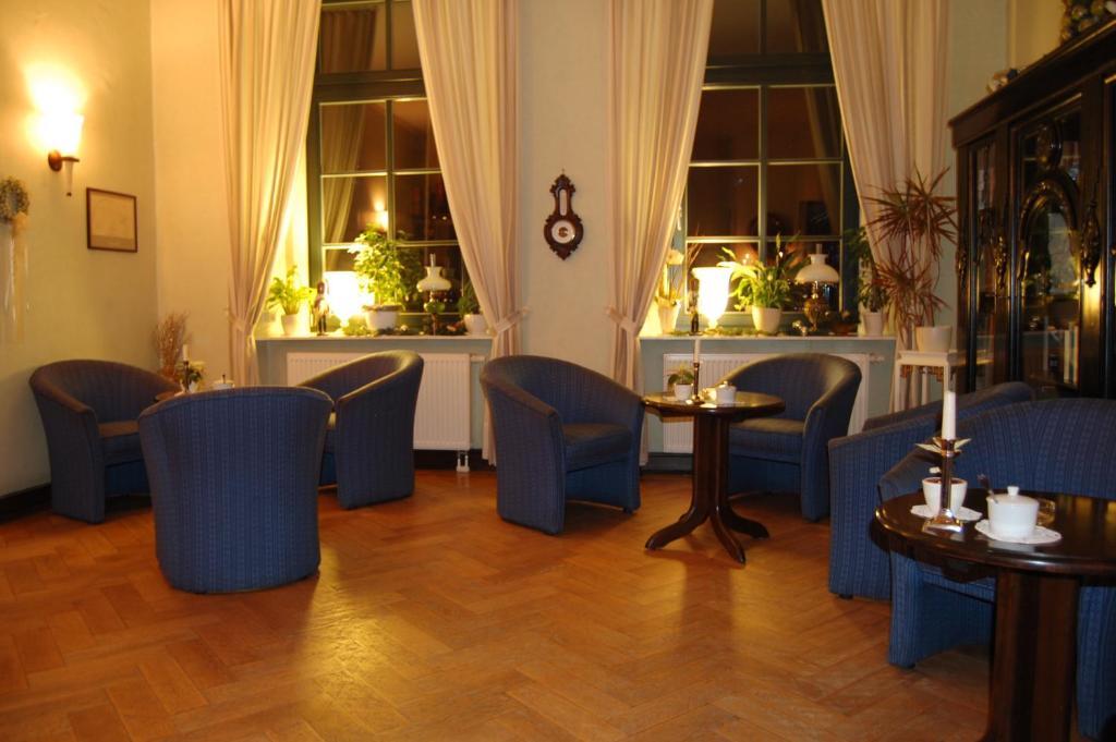 Gutshaus Redewisch Hotel & Restaurant 볼텐하겐 외부 사진